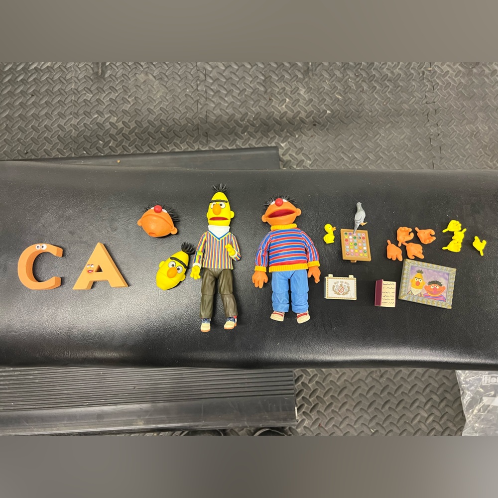 Sesame Street Bert and Ernie Playset with Accessories